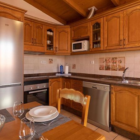 Villa Helen - Heated Pool Wifi Smarttv Barbecue Κοραλέχο Εξωτερικό φωτογραφία